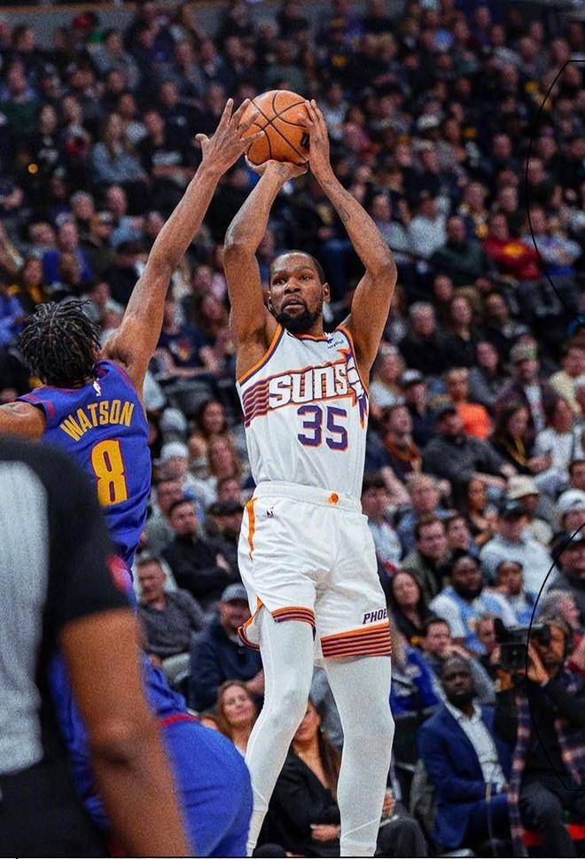 mk体育娱乐-赛前NBA常规赛焦点战，瓦伦西亚完成体检，目标明确，高层口径保持一致的简单介绍